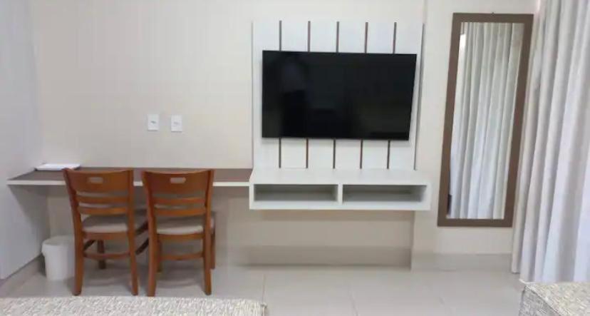 Spazzio Andrian & Silva - Inclusos Ingressos Do Parque Caldas Novas Dış mekan fotoğraf
